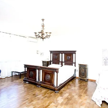 Charming In Ramazzano 110 M² Shared Pool Διαμέρισμα