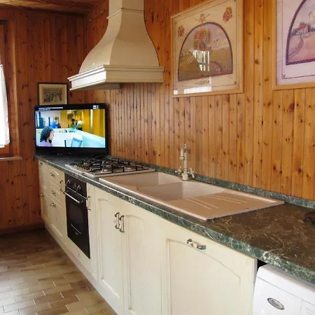 Charming In Ramazzano 110 M² Shared Pool Διαμέρισμα *