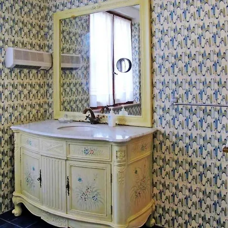 Charming In Ramazzano 110 M² Shared Pool Lejlighed